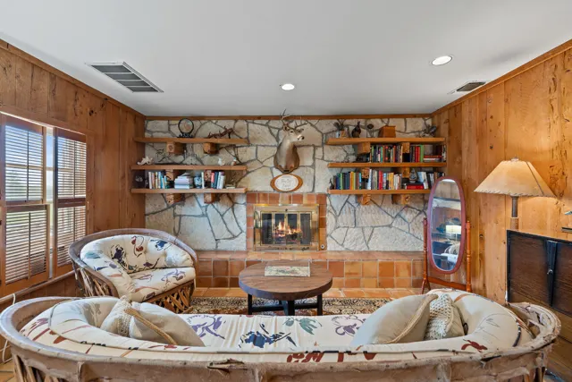 Poco Loco Ranch — Texas Hill Country guest ranch in Boerne